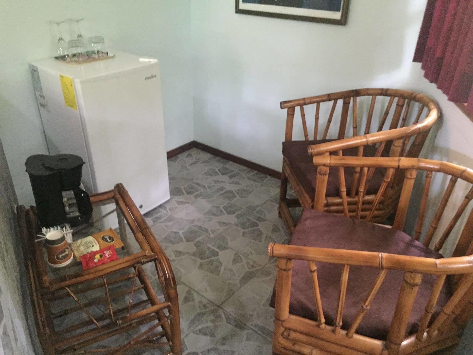Hotel La Diosa Cahuita Extérieur photo